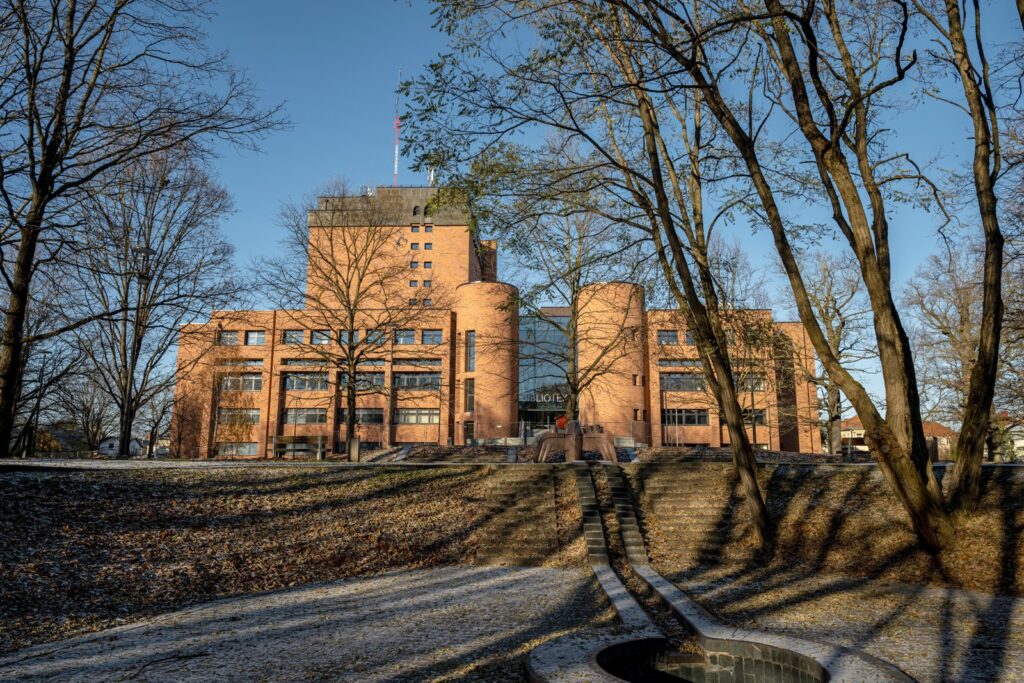 Ąžuolyno biblioteka