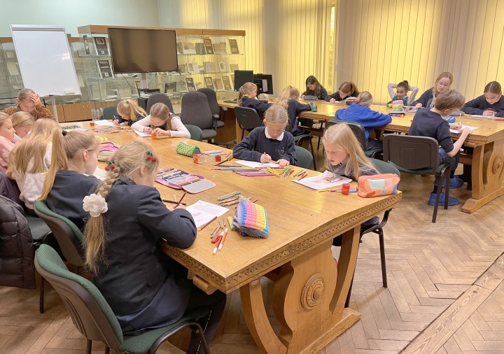 Bibliotekoje vyko skaitymo konkursas „Kas aš toks?“