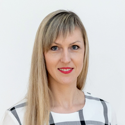 Edita Urbanavičinė ąžuolyno bibliotekos direktorė