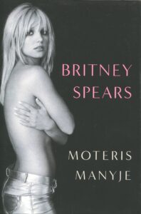Moteris manyje