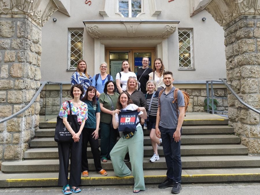 Kauno regiono savivaldybių viešųjų bibliotekų ir Ąžuolyno bibliotekos specialistų vizitas Austrijoje